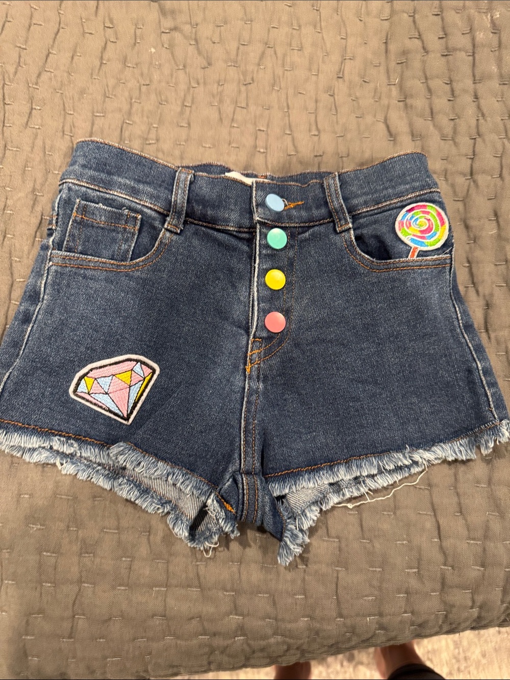 NWOT LOLA AND THE BOYS SHORTS 6